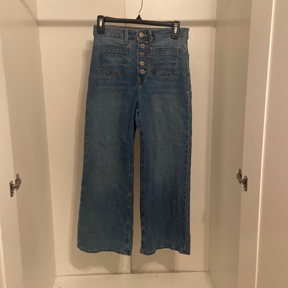 Womens Express High Rise Wide Leg Jeans, size 2